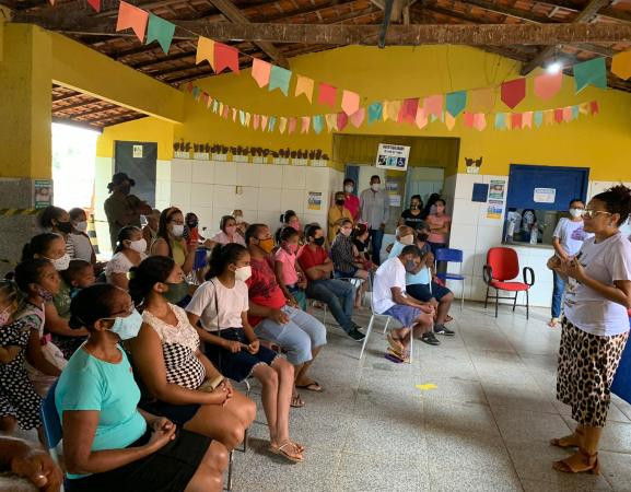 Ônibus Lilás oferta serviços para mulheres da Zona Rural de Jardim do Mulato