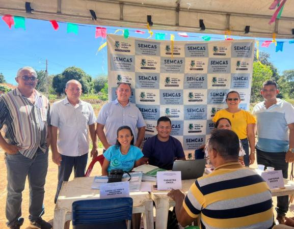 Prefeitura de Jardim do Mulato realiza ação social com diversos serviços na comunidade Pitombeira